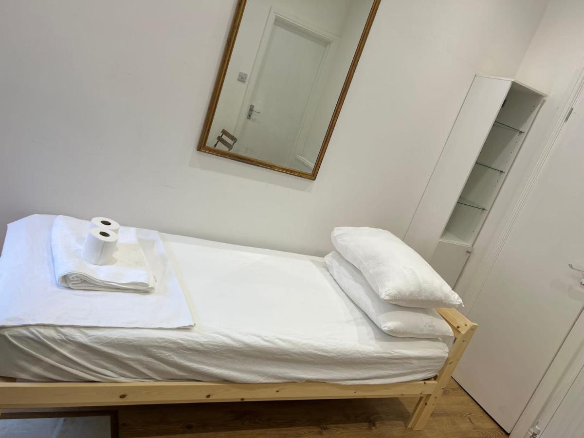 Lovely Rooms Londres Extérieur photo
